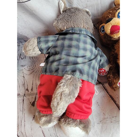 Build A Bear Sammy The Squirrel & Wiley Great Wolf Lodge Plush Stuffed Animals - Picture 8 of 11
